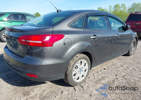 2018 Ford Focus Se z USA, uszkodzony, nr VIN 1FADP3F20JL254076